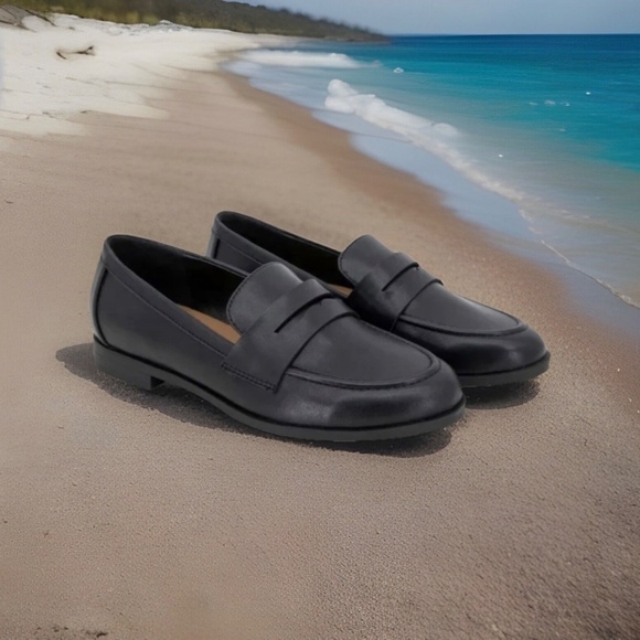 Kensie Ladies' Size 8.5 Penny Loafers Shoe Black New in Box Extra Padded Easy on - Picture 2 of 7